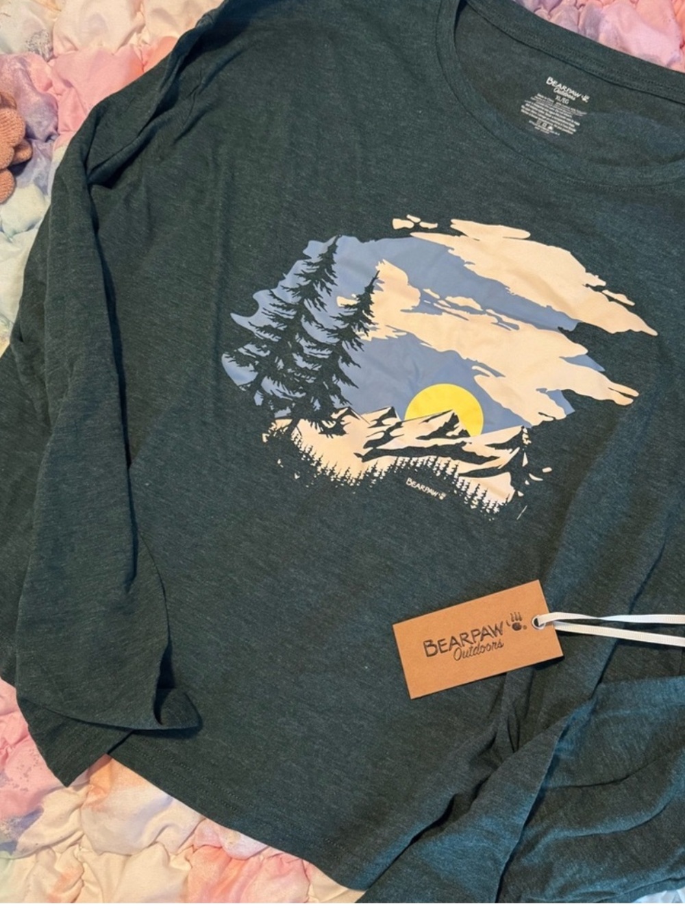 NWT BearPaw Women's Long Sleeve Graphic Tee nature mountain trees landscape
